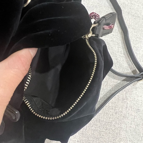 MONCLER BACKPACK WITH DETACHABLE STRAPS✨ - Picture 10 of 17